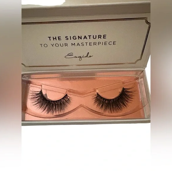 Esqido Handcrafted False Eyelashes New in Box - Picture 2 of 6